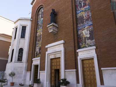 La sua ricostruzione che fu completata nel 1839, anno in cui l�edificio fu consacrato a Sant�Antonio. Oggi la chiesa si presenta con un aspetto molto rinnovato, dovuto al restyling effettuato nel 1959